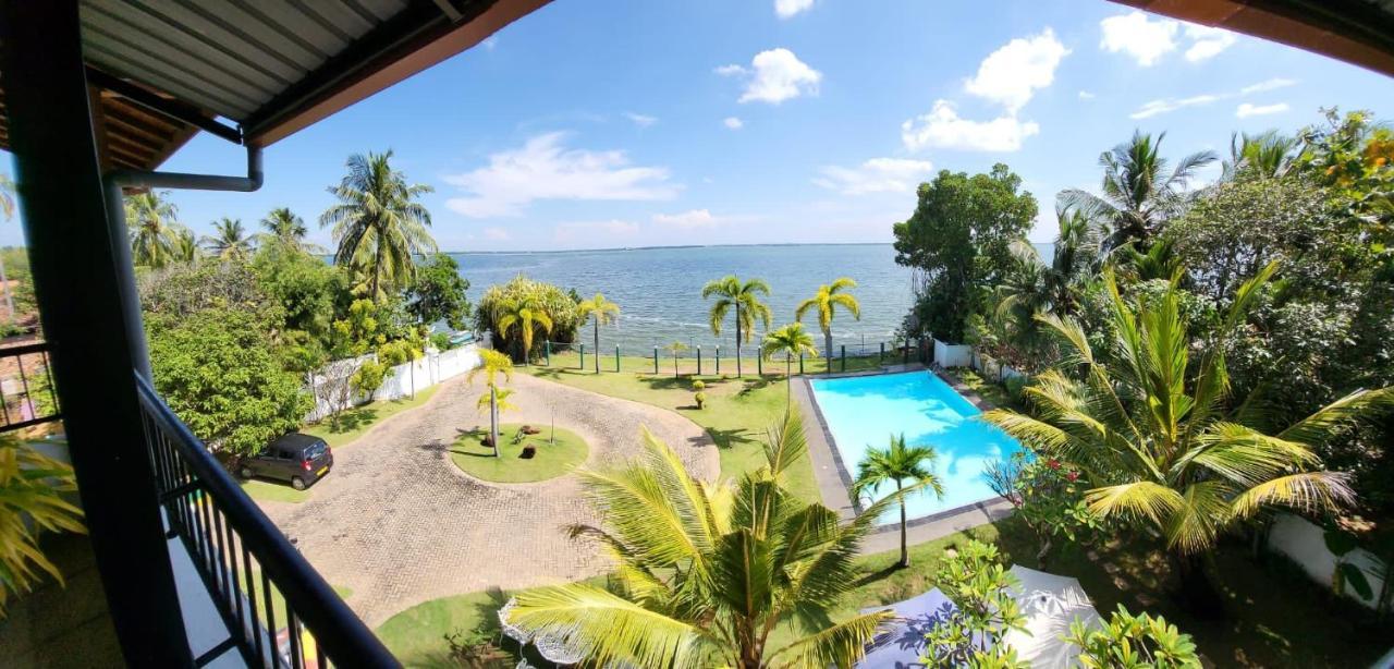Rainbow Lagoon Resort Negombo Dış mekan fotoğraf