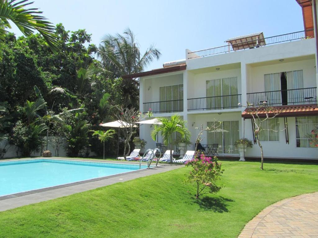 Rainbow Lagoon Resort Negombo Dış mekan fotoğraf